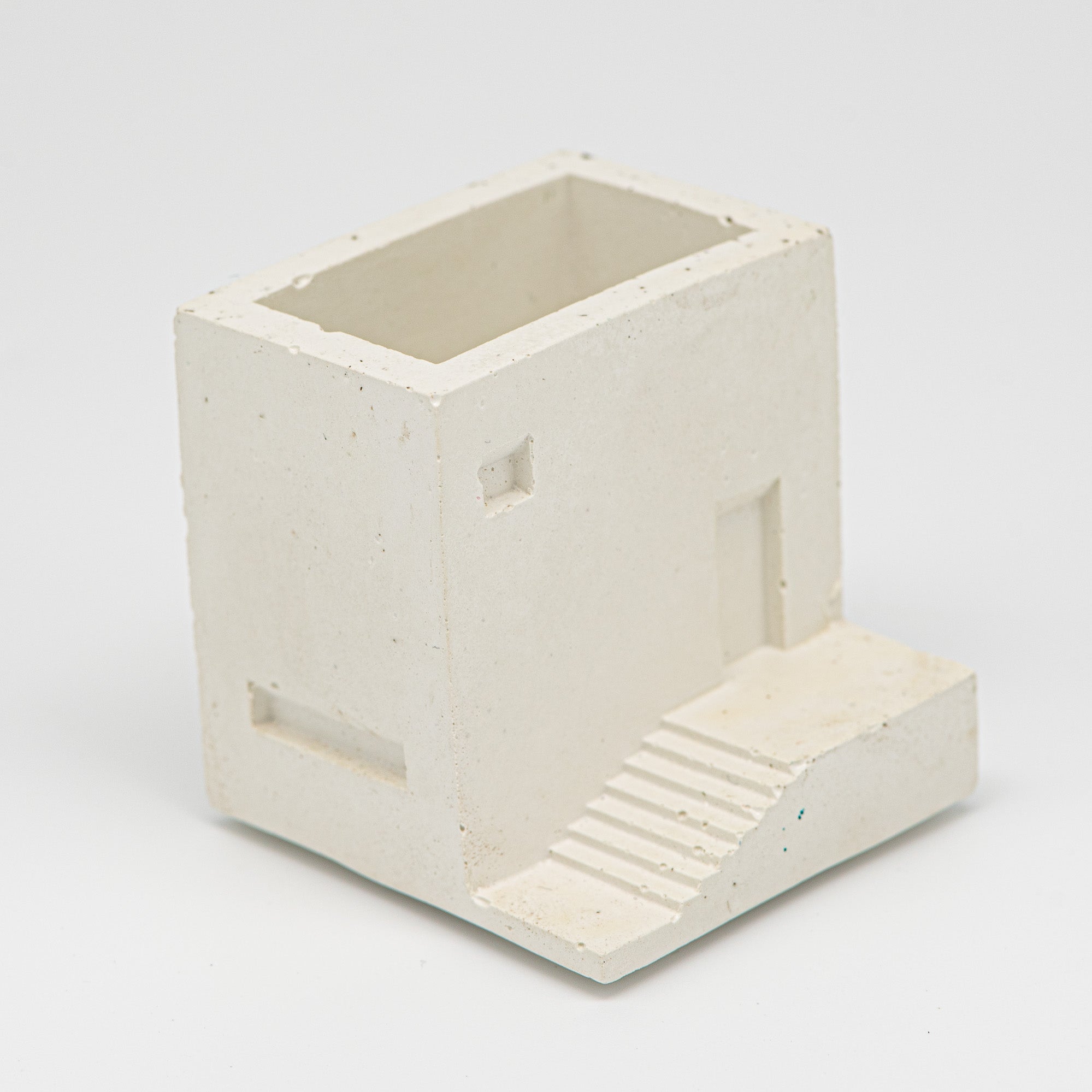 Beton Pflanzgefäß Haus