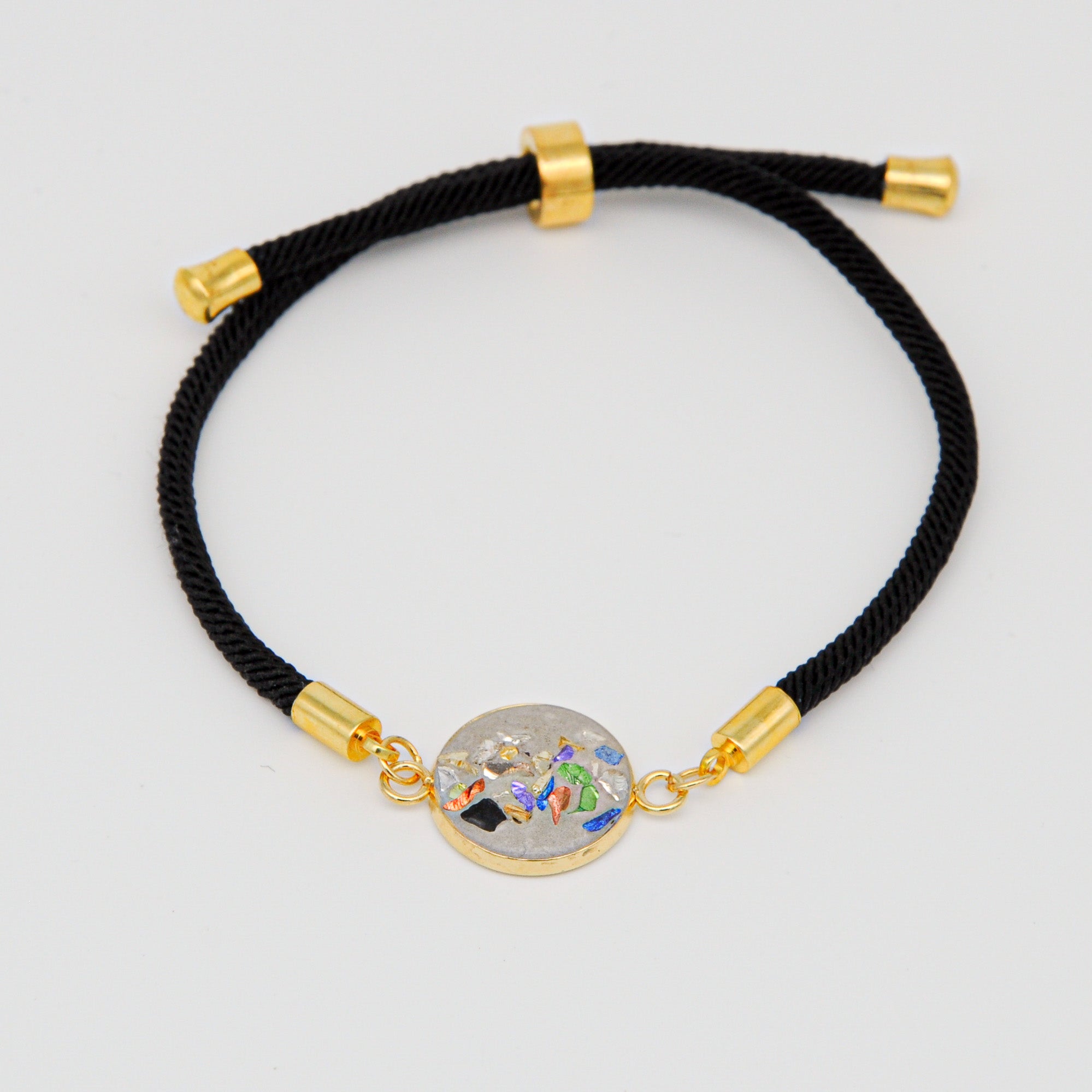Beton Armband Kordel Schwarz Bunt – Handmade in Austria
